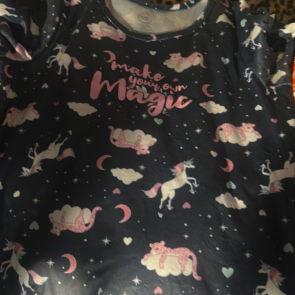 Kids pajama gown. 10-12 (girls) Large